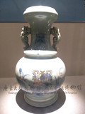 青花釉里红龙耳尊