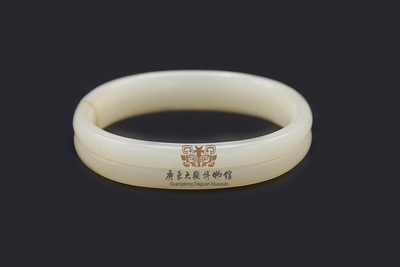 清代-白玉手镯