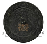 “上华山”铭瑞兽博局纹镜